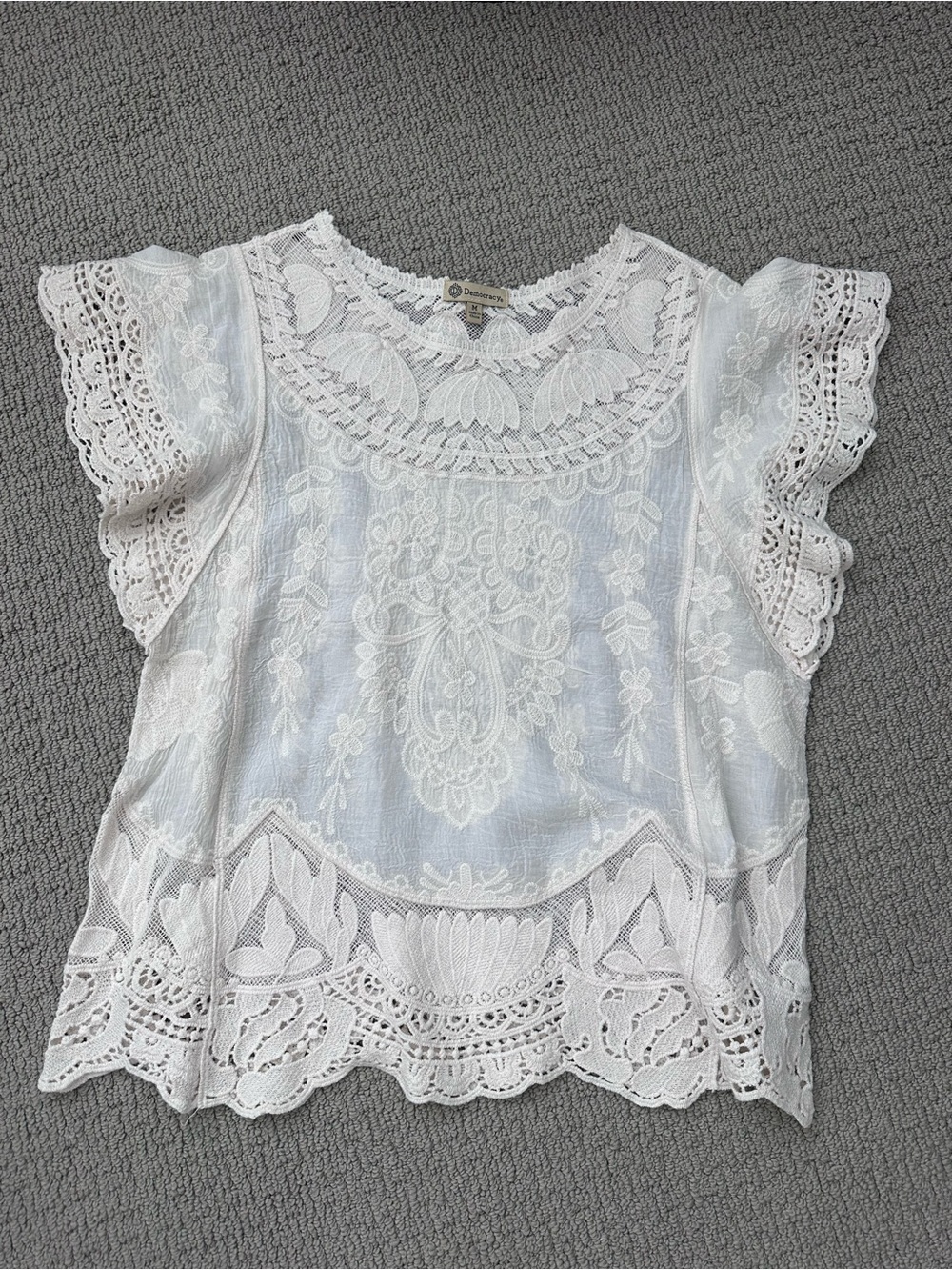 Democracy White Lace Embroidered Flutter Sleeve Top